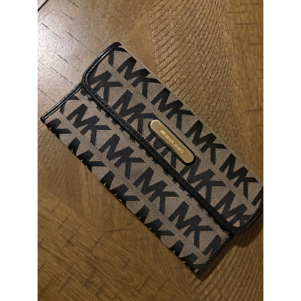 Michael Kors Signature MK Monogram Slim Flap Wallet Beige Black Gold Tone Logo